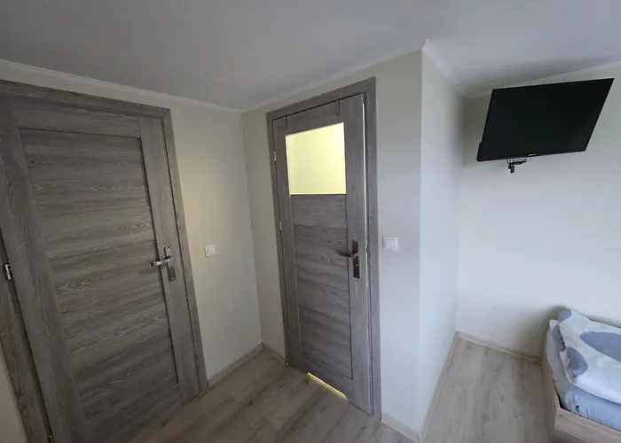 Goscinne Kamila ゲストハウス ヤロスワビエツ