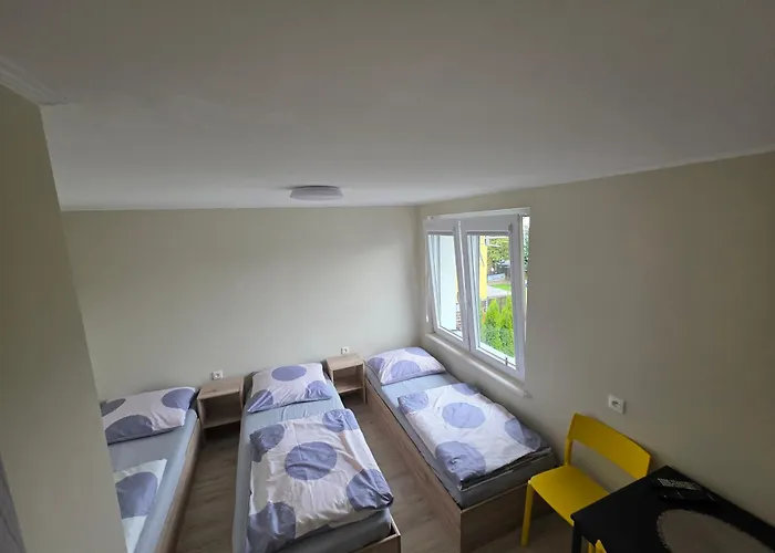 Goscinne Kamila ゲストハウス ヤロスワビエツ